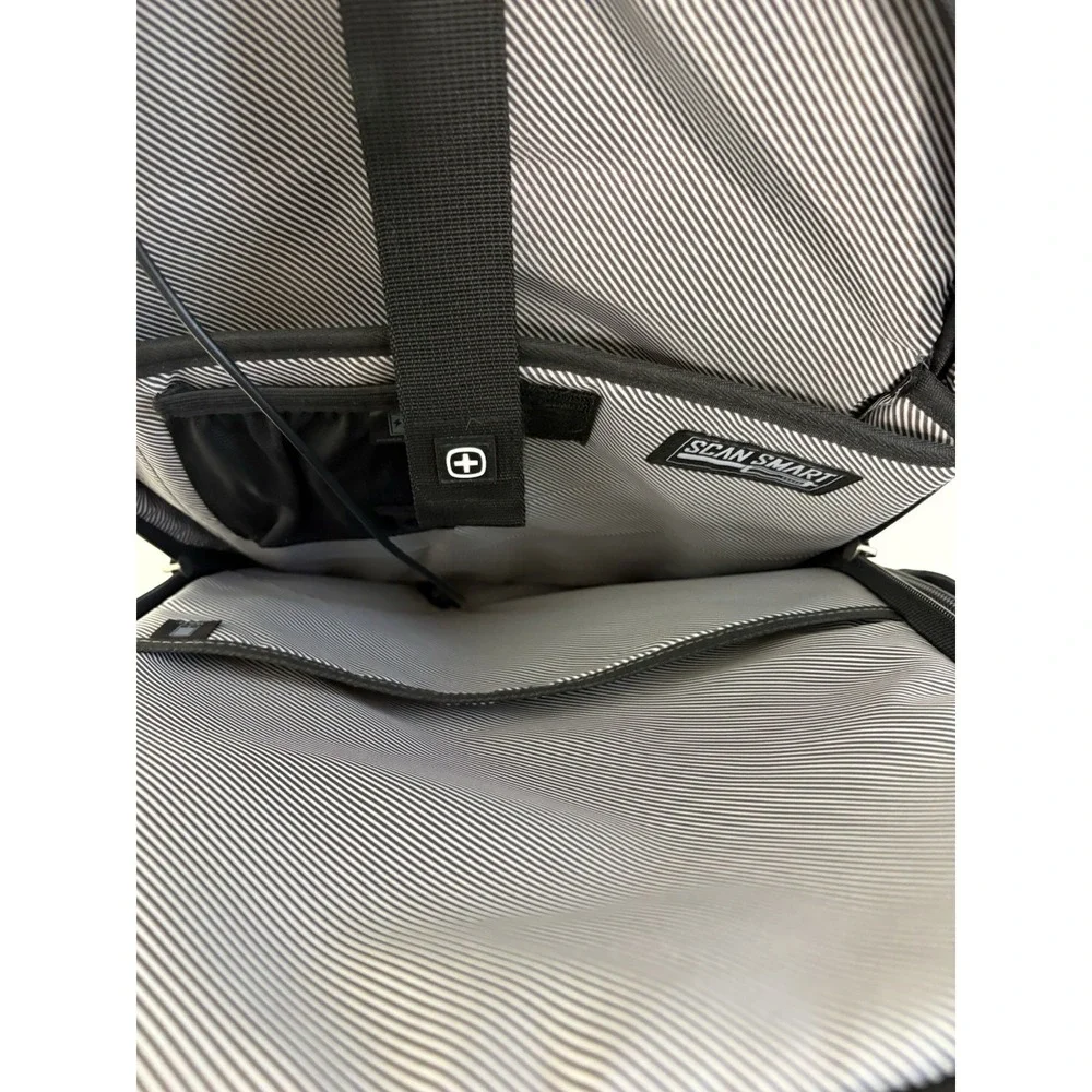 SwissGear Unisex-Adult 5358 USB ScanSmart Laptop Backpack Large Heather Gray EUC